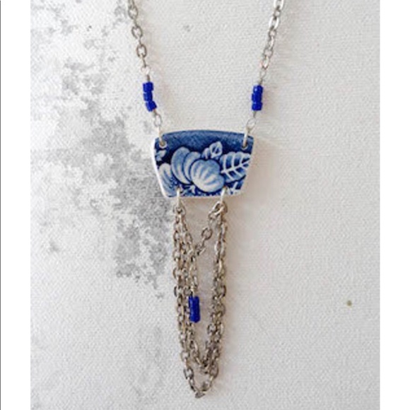 Jewelry - OOAK Vintage Broken China Chain Necklace